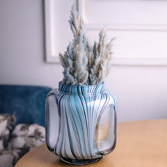 Vera Vase