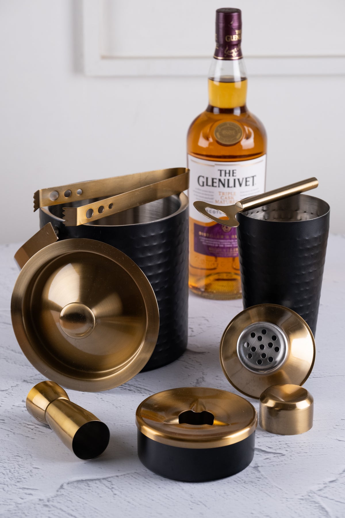 Noir Barware Set