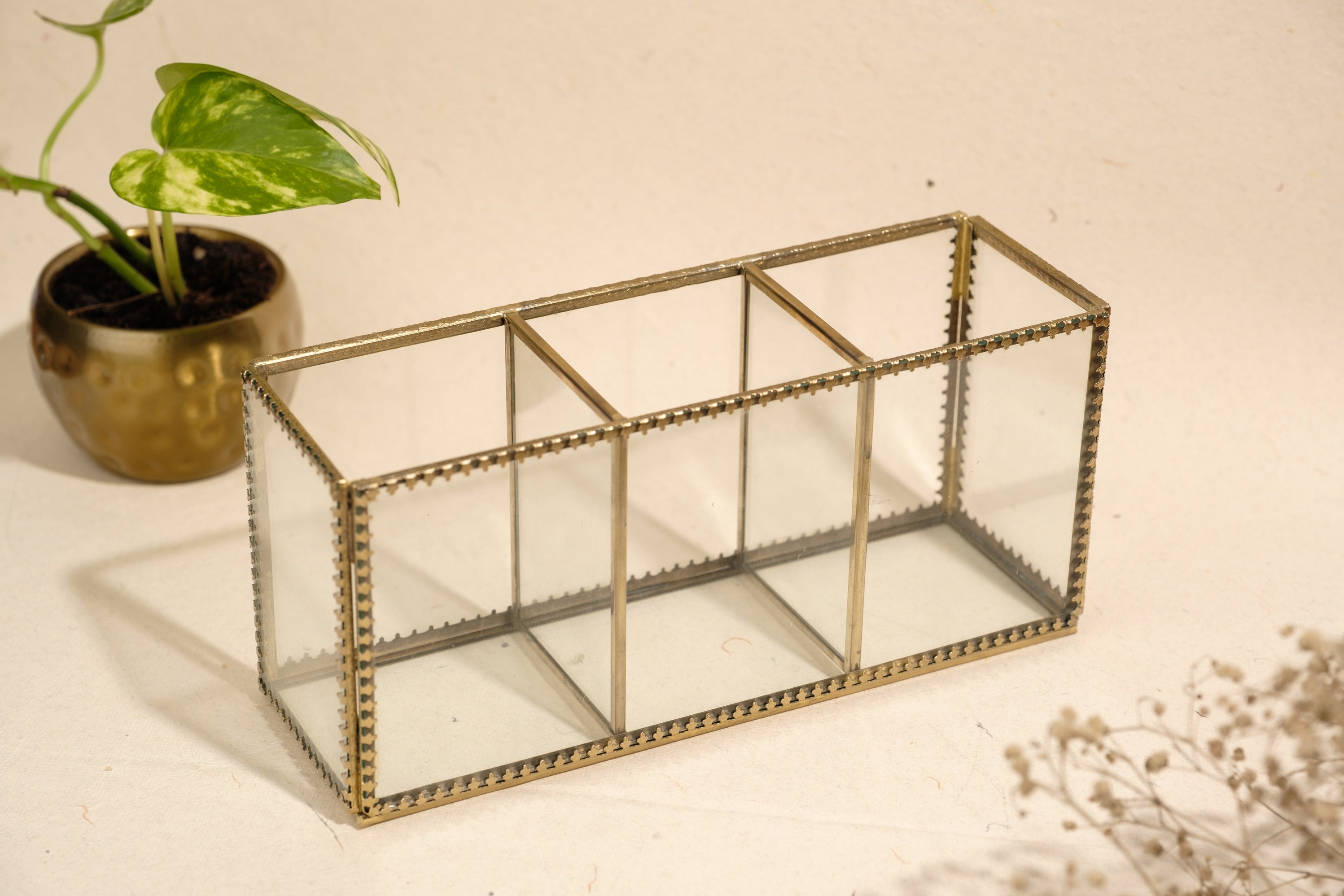 Glowbox Organiser