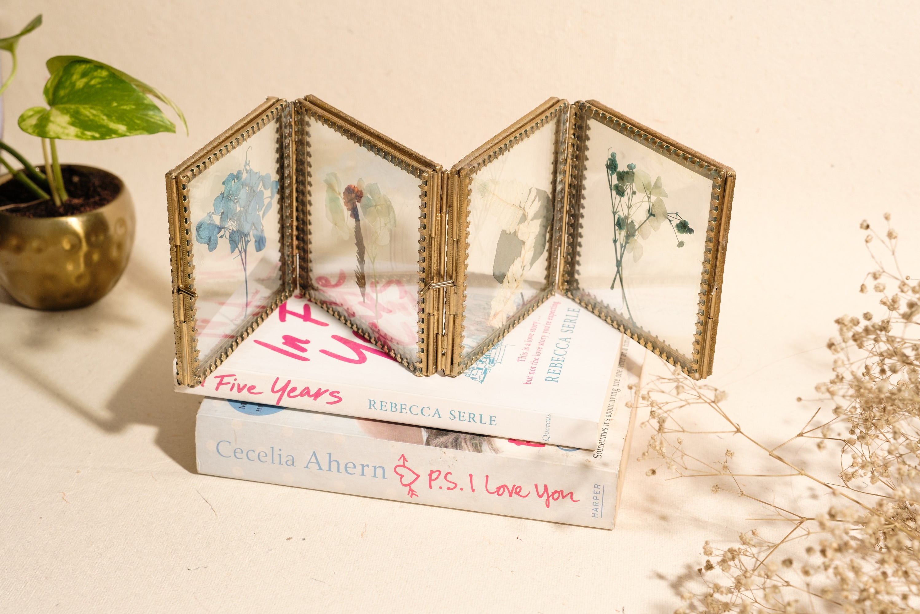 Timeless 8 Sided Colapsable Frame